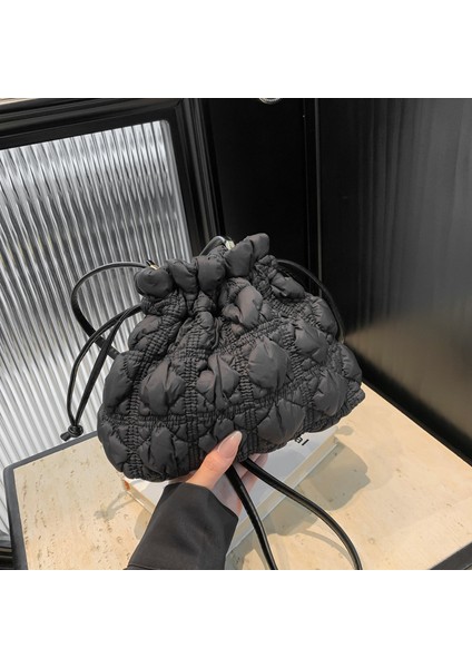 Pileli Bulutlar Çanta Kadın Çanta Linger Ipli Kova Çanta Naylon Küçük Nimet Çanta Hafif Omuz Crossbody Çanta (Yurt Dışından)