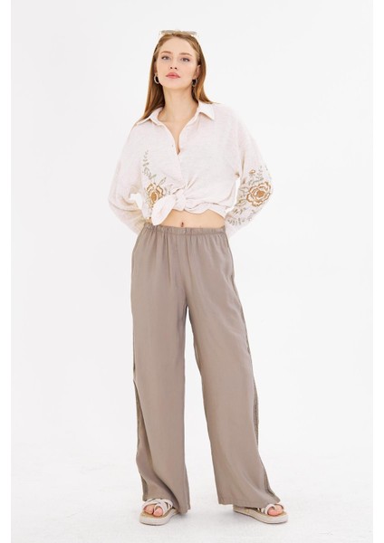 Şerit Detaylı Modal Eşofman Altı fırsatları