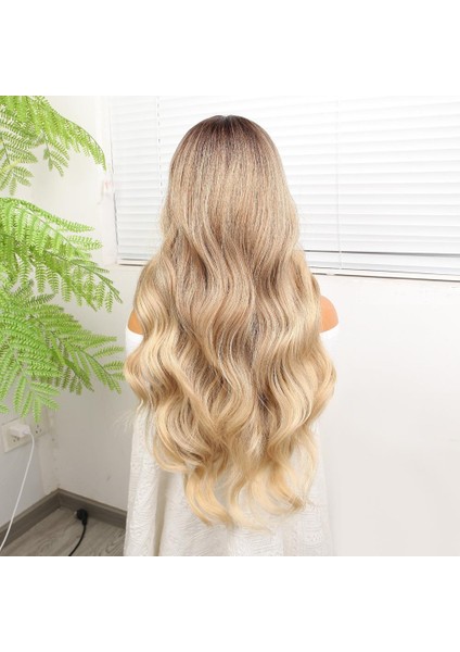 Kumral Dore Sarı Ombre ve Röfleli Fiber Sentetik Geniş Dalgalı Tül Peruk