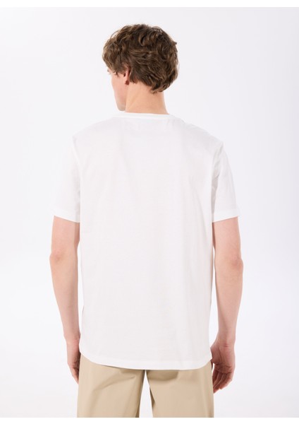 T-S, M, Kırık Beyaz indirimleri