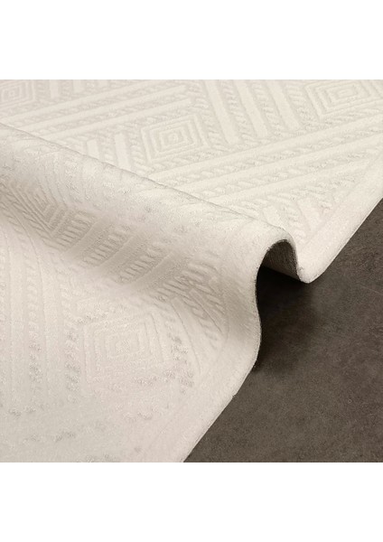 Alessa Koleksiyonu Dayanıklı Yumuşak Dokulu ve Kaliteli Akrilik Halılar fırsatları