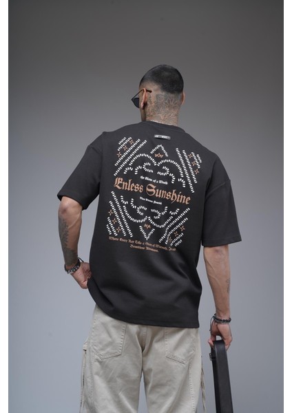 Bisiklet Yaka Sırtı Damla Baskılı Oversize Kalıp Unisex Tişört