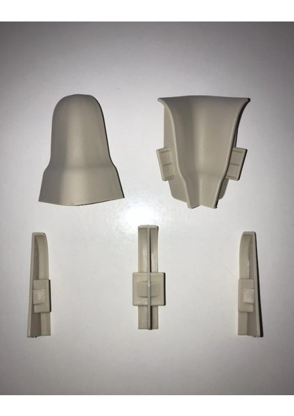 Parke Süpürgeliği Pratik Montajı İçin Sol Bitim Beyaz Plastik Aparatı (6 cm Süpürgeliğe Uygun) 10 Ad. fırsatları