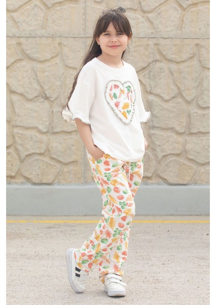 Ekru Yaprak Desenli Pantolonlu Oversize Tişörtlü Kız Takım 20228 modelleri