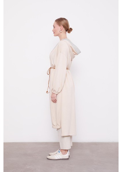 Bej Içlikli Kemer Detaylı Kap modelleri