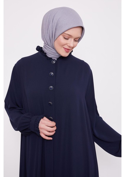 Lacivert Yakası Fırfır Detaylı Ferace