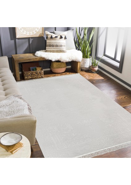 Deluxe Viskon Akrilik Halı – Şık Püskül Detaylı