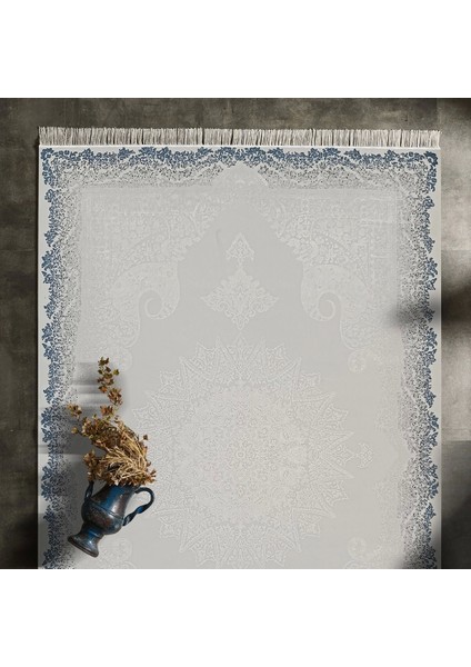 Deluxe Viskon Akrilik Halı – Şık Püskül Detaylı