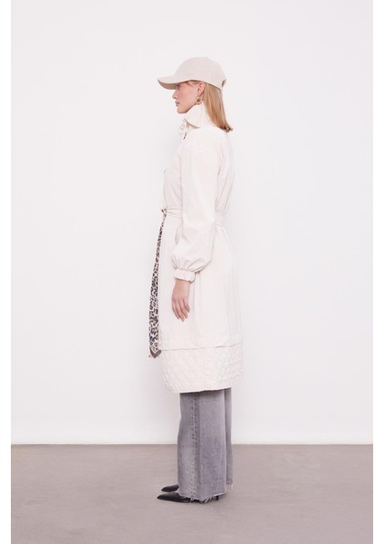 Bej Kurdale Yaka Detay Trençkot modelleri