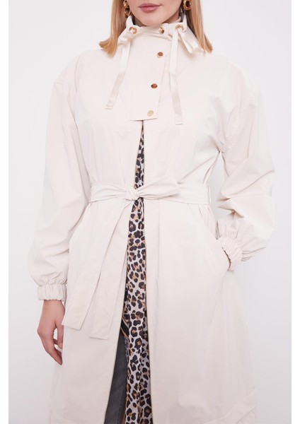 Bej Kurdale Yaka Detay Trençkot indirimleri