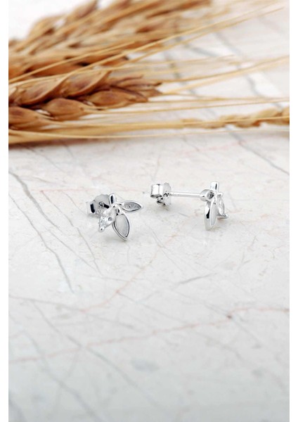 Sedef Taşlı Rodyumlu Yaprak Mini Gümüş Küpe 7283