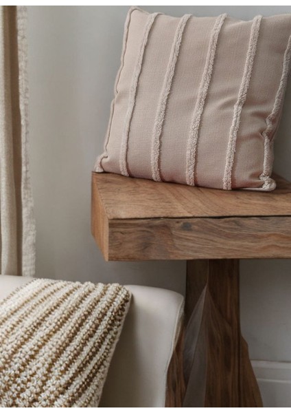 Nakışlı Kırlent Kılıfı Çizgi Nakış Klasik Model Çift Taraf ( 40 x 40 cm ) 1'lı Kalite Kumaşı