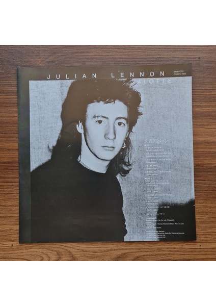 Julian Lennon – Valotte