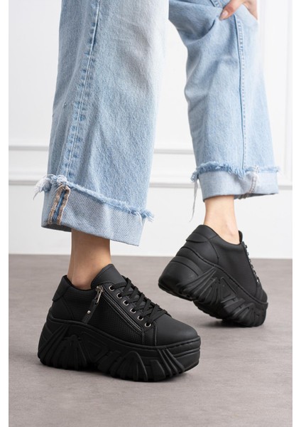 Bozhena Kadın Sneakers Bağcıklı Dolgu Tabanlı Spor Ayakkabı Siyah Deri fiyatları