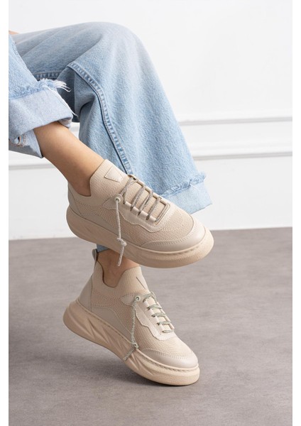 Polivya Kadın Sneakers Taşlı Bağcıklı Triko Dokumalı Spor Ayakkabı Bej Deri