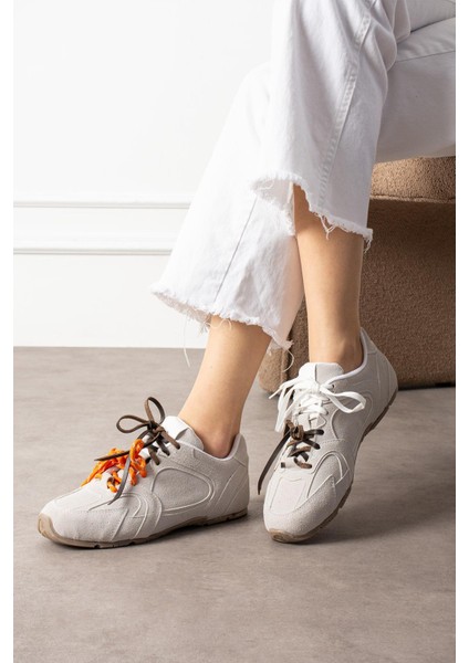 Wanca Kadın Sneakers Çift Renk Bağcıklı Spor Ayakkabı Açık Gri Süet