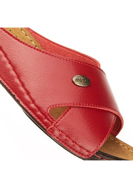 Misty Anatomik ve Hafif Taban Kadın Çapraz Terlik modelleri