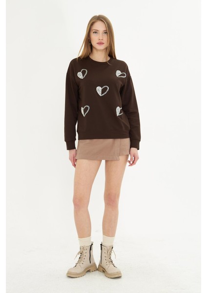 Kalpli Taş Baskılı Sweatshirt
