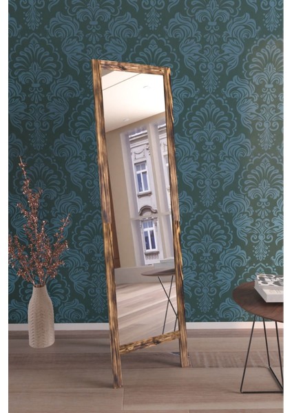 Doğal Ahşap Ayaklı Dikdörtgen Boy Aynası 145x40 cm, sıcak kahverengi tonuyla şıklık sağlar.