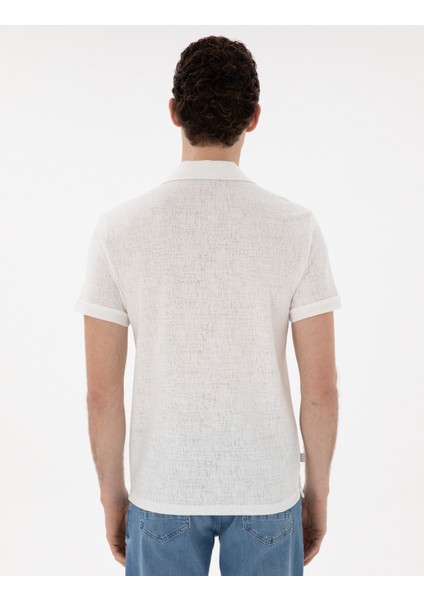 Erkek Ekru Slim Fit Tişört 50302586-VR019