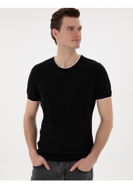 Erkek Siyah Slim Fit Bisiklet Yaka Triko Tişört 50307401-VR046 modelleri