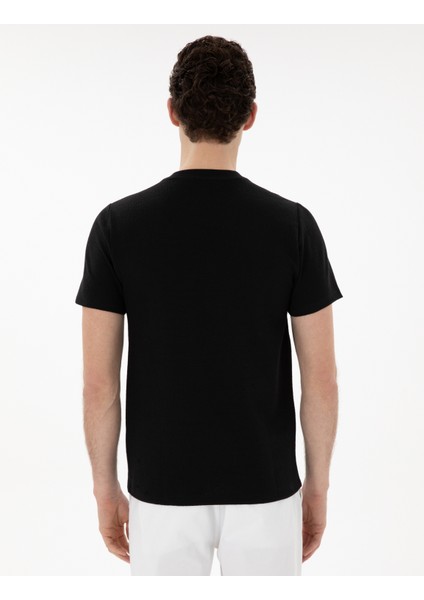 Erkek Siyah Slim Fit Tişört 50302567-VR046