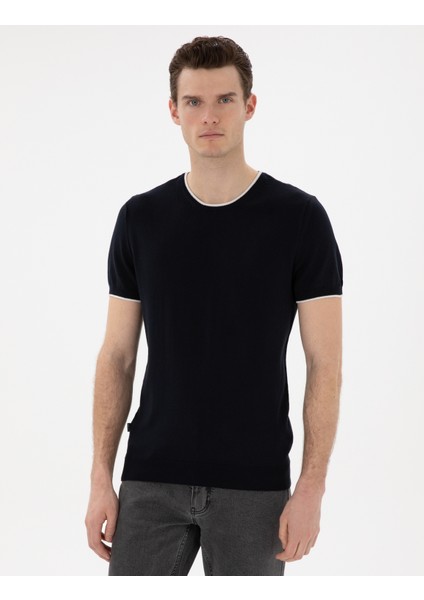 Erkek Lacivert Slim Fit Bisiklet Yaka Triko Tişört 50307401-VR033