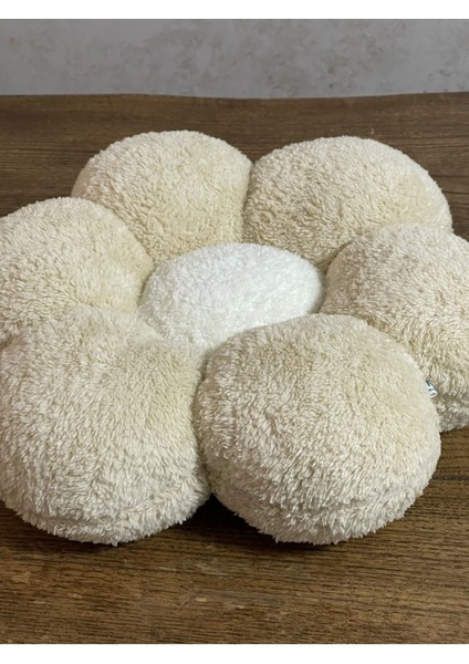 Yumuşak ve şık peluş kırlent, rahat ve dekoratif kahverengi yastık