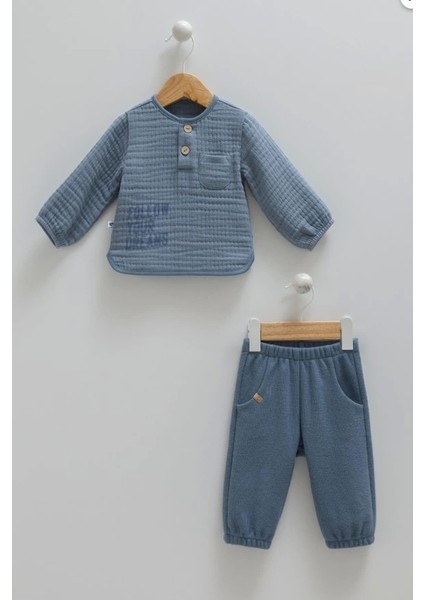Erkek Bebek Indigo Ikili Takım – Şık ve Rahat Bebek Giyim Seti