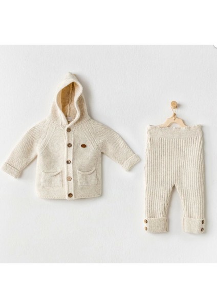 Unisex Triko Bebek 2'li Takım – Rahat ve Sıcak Bebek Giyim Seti