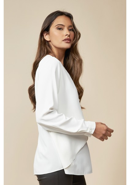 Beyaz Uzun Kollu Katmanlı Oversize Kadın Bluz fiyatları