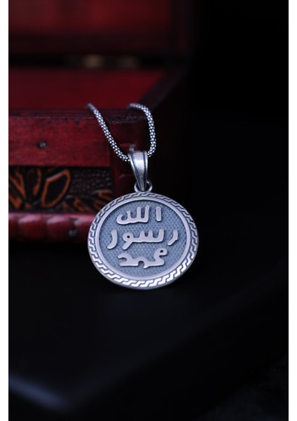 925 Ayar Gümüş Özel Tasarım Allah Resulü Muhammed Yazılı Erkek Kolye