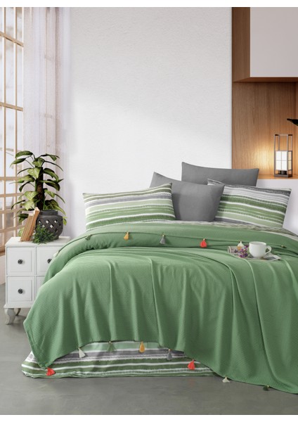 Valeria Tassel Yeşil Renkli Çift Kişilik Püsküllü Pike Takımı