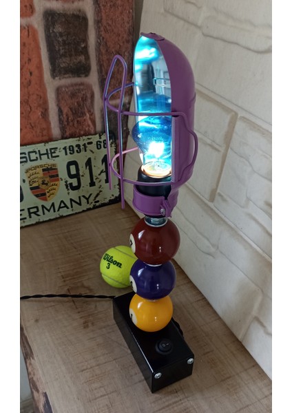 Bilardo Topu Tasarım Masa Lambası