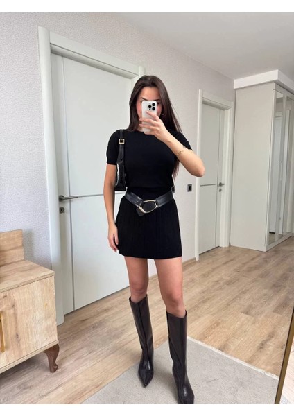 Kısa Kollu Bluz Mini Etekli Ikili Takım Triko - Siyah