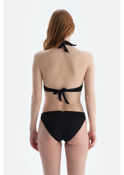 Siyah Üçgen Geniş Bikini Üst fiyatları