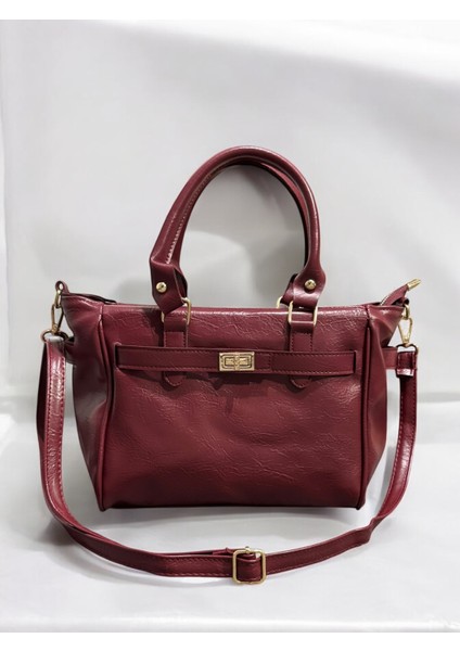 Kilit Detaylı Büyük Omuz ve El Çantası modelleri
