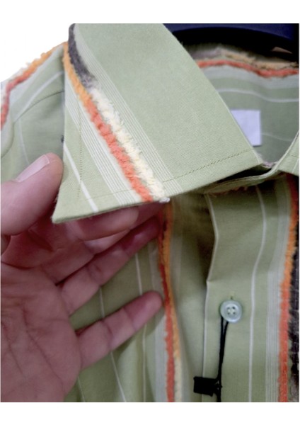 L BEDEN TEK CEPLİ YEŞİL PAMUKLU NORMAL KESİM RENK BLOKLU ÇİZGİLİ KISAKOLLU ERKEK GÖMLEK indirimleri