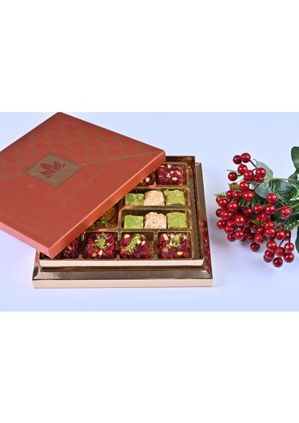 Lüx Karışık Hediyelik Kuruyemiş 650 gr 029