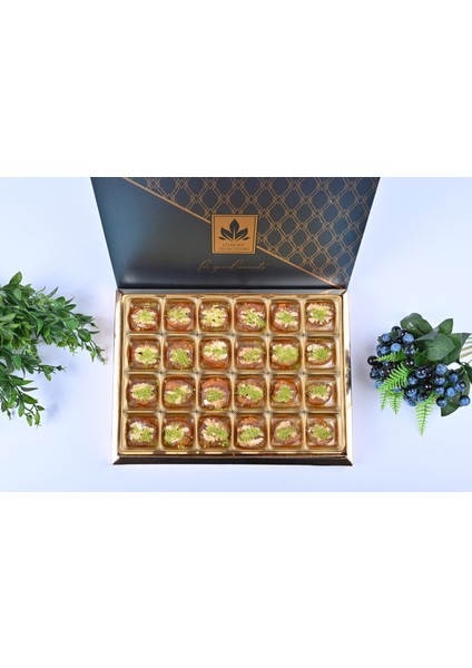 Lüx Karışık Hediyelik Kuruyemiş 650 gr 014 fırsatları