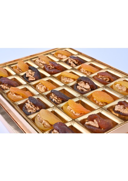 Lüx Karışık Hediyelik Kuruyemiş 700 gr 008 fiyatları