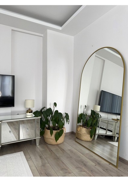180x100 cm oval ayaklı büyük metal ayna, şık altın renkli ve modern tasarım fırsatları