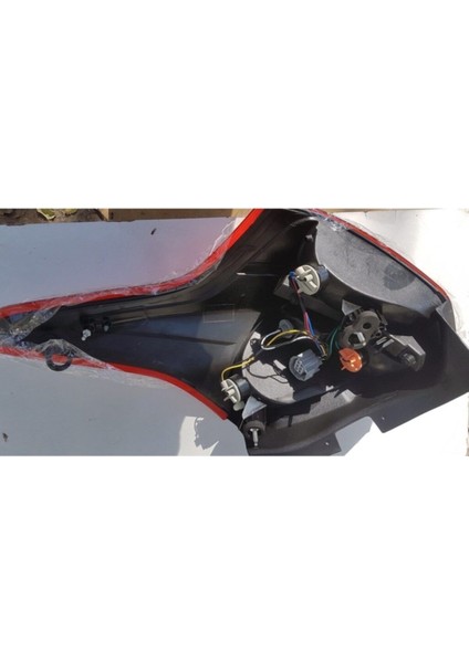 Uyumlu Focus 3 2011-2014 Hatchback Arka Stop Lambası Sol (Sürücü Tarafı) fiyatları