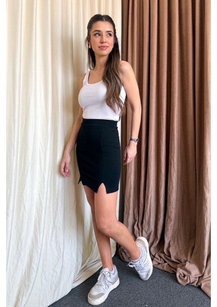 Kadın Yırtmaçlı Mini Etek 060 modelleri