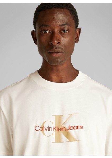 Kırık Beyaz Erkek T-Shirt J30J327471YAS Monologo Shıft Tee modelleri