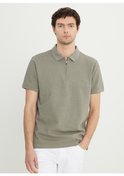Fermuarlı Yaka Jakarlı Haki Erkek T-Shirt ACE091252339_HAK