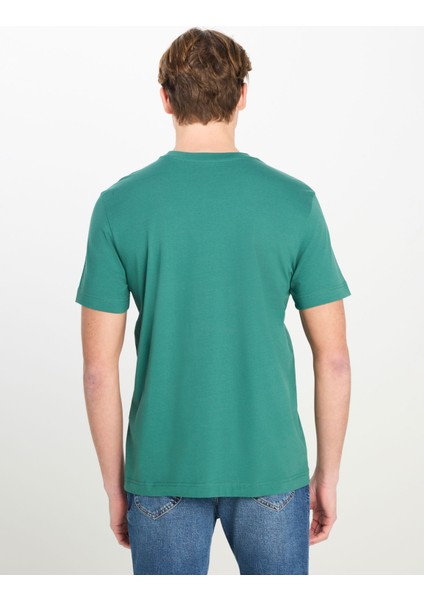 Bisiklet Yaka Yeşil Erkek T-Shirt ML60UFQG26 Regular Fit Patch Logo indirimleri