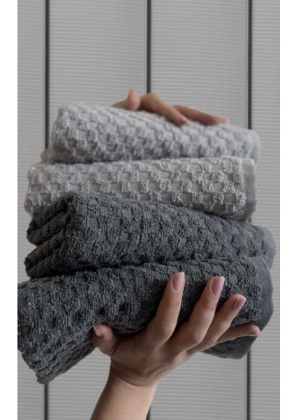 Kare 4'lü 50x90cm El ve Yüz Havlu Seti, yumuşak ve şık pamuklu kullanım