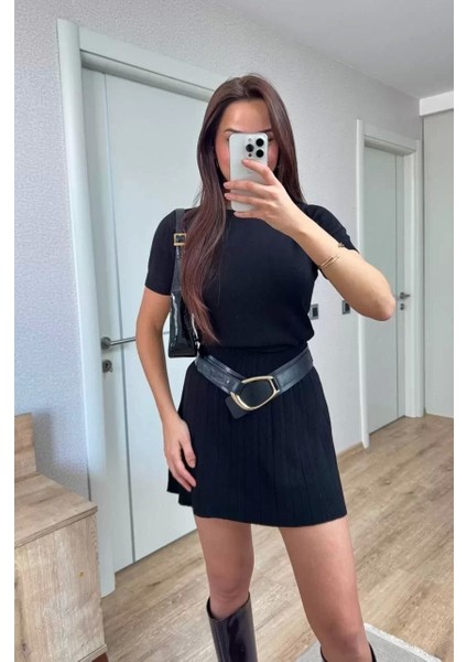 Kısa Kollu Bluz Mini Etekli Ikili Takım Triko - Siyah