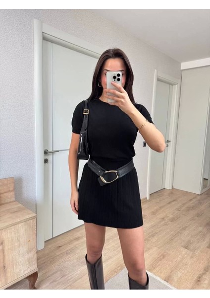 Kısa Kollu Bluz Mini Etekli Ikili Takım Triko - Siyah